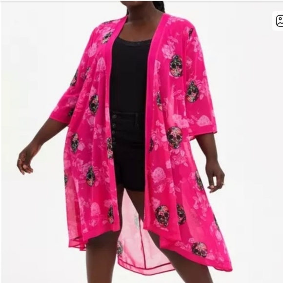 torrid Tops - Torrid Chiffon skull pink Kimono size 1X Spring,cover Up ,vacation.